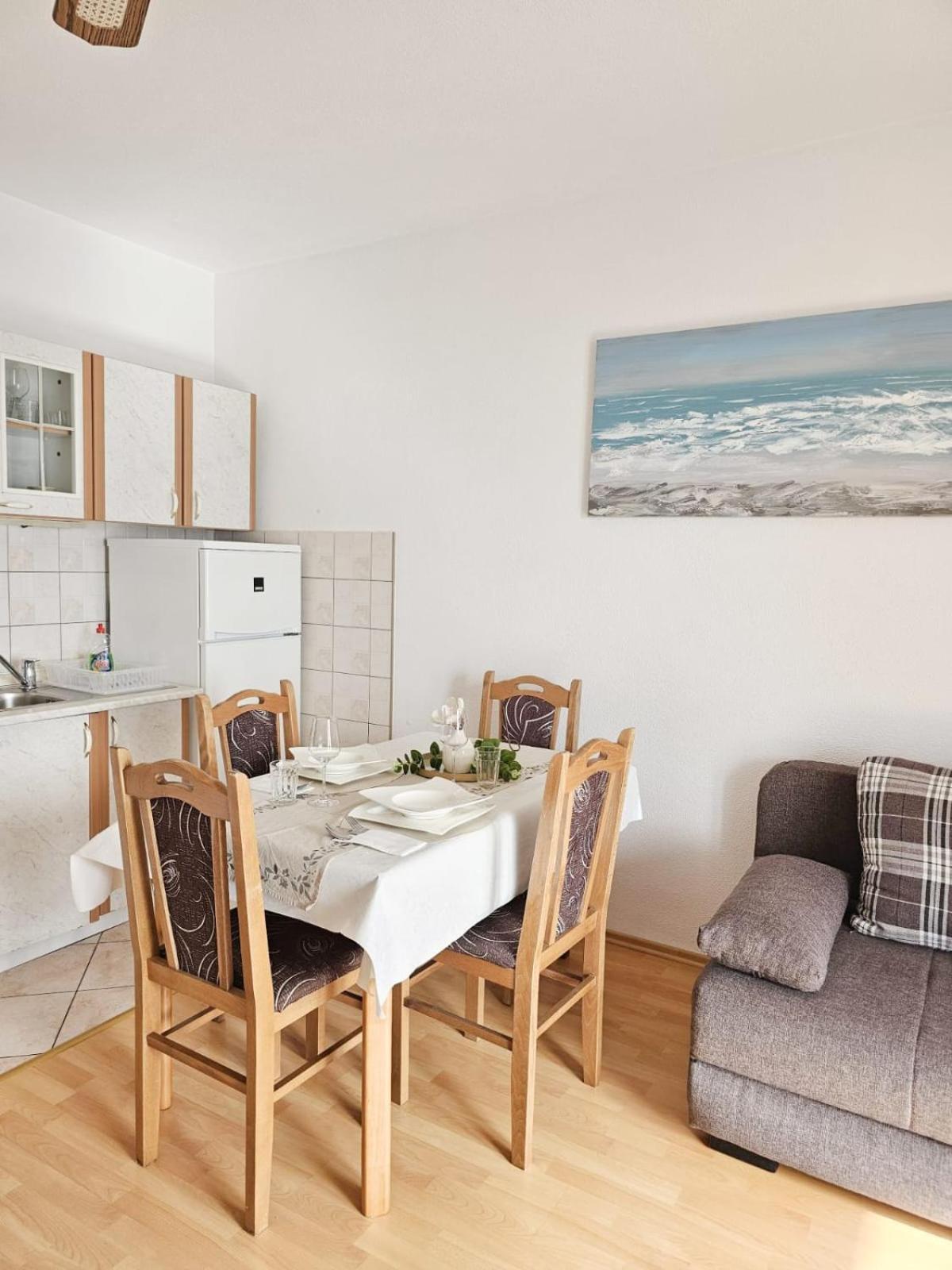 Apartments Karalic Ll Криквеница Екстериор снимка